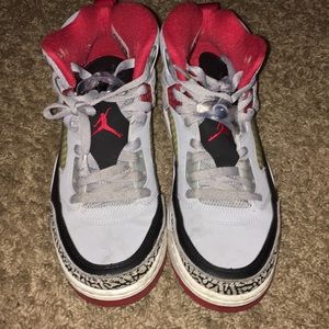 Air Jordan retro 4’s